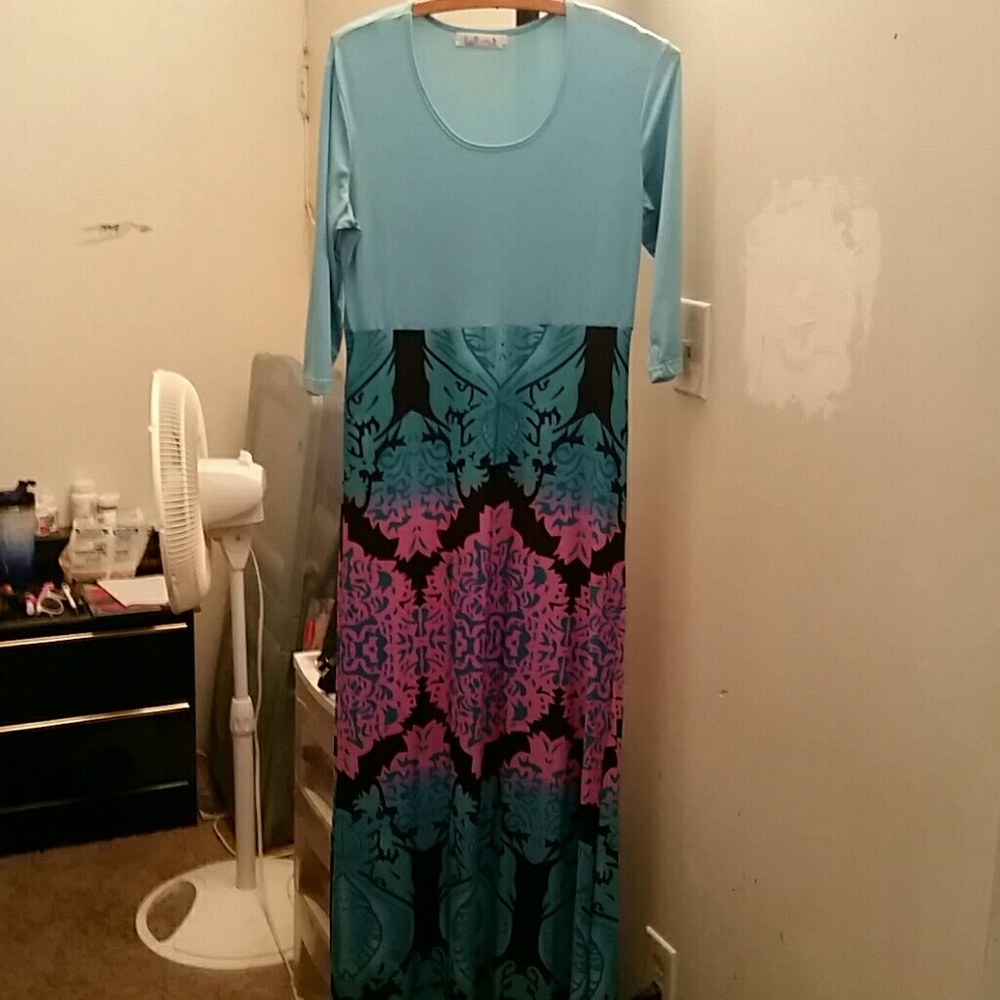 Maxi dress